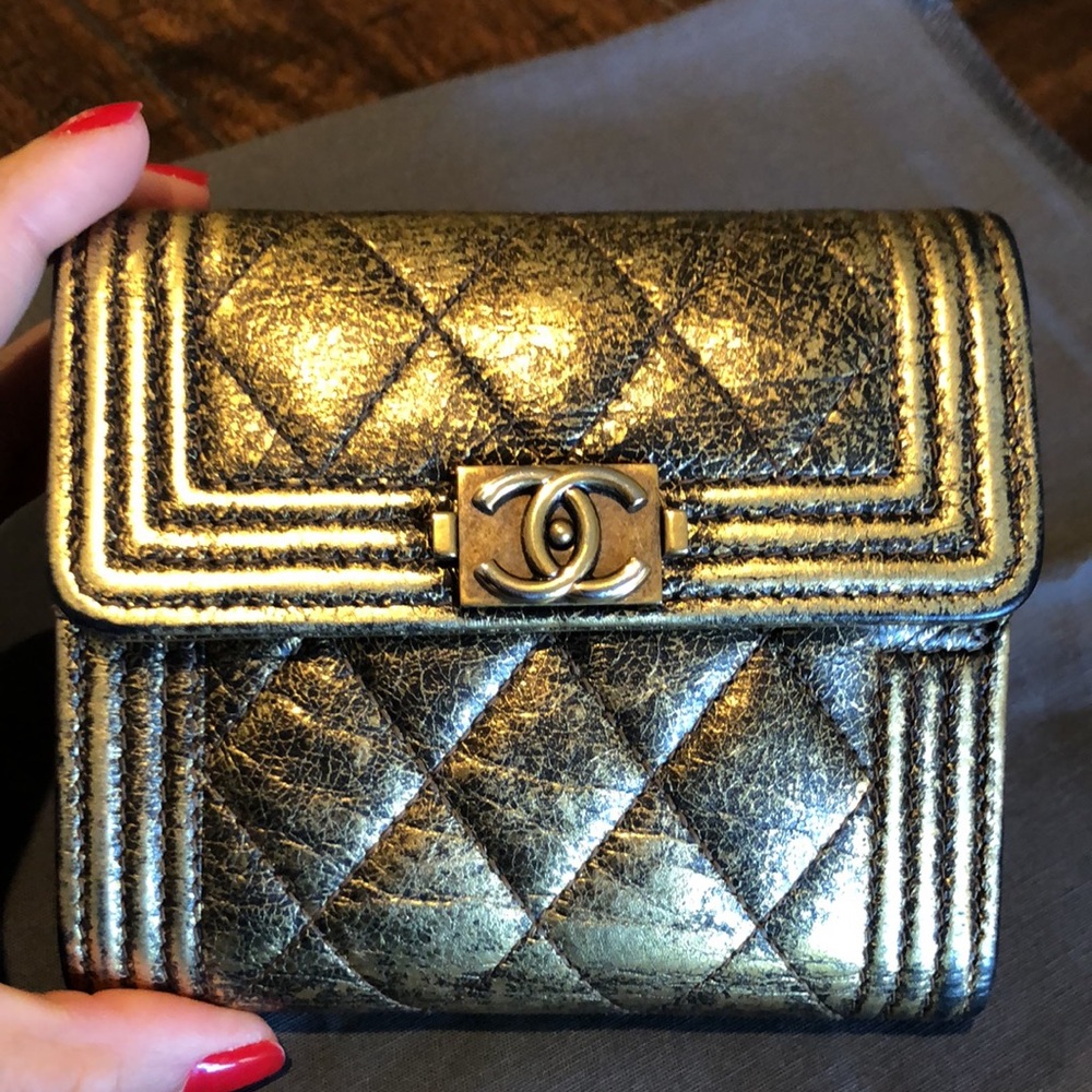 🌺🌸🌼 Chanel Boy Compact Wallet ✨✨✨